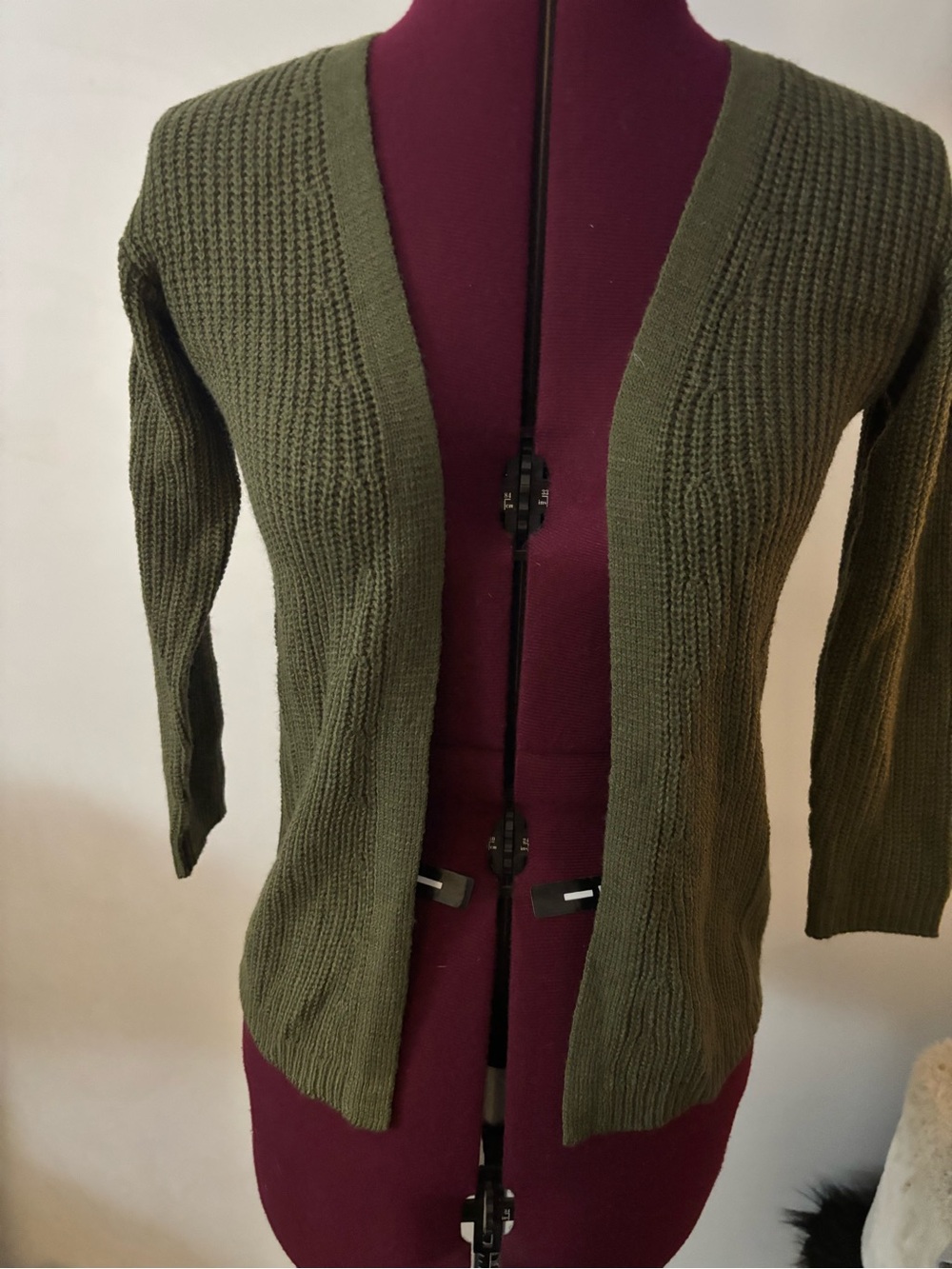 EUC Art Class Olive Green Lace Up Back Women’s Sweater Cardigan, Size Small